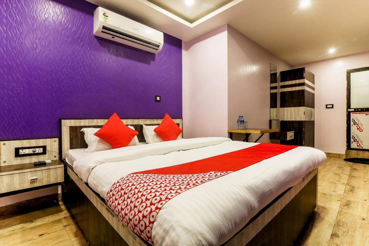 OYO 36201 Sangam Grand Hotel Guwahati Bagian luar foto